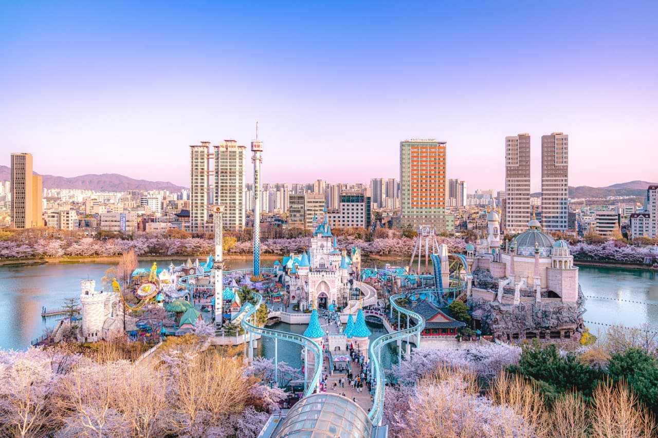 COMBO: AREX Incheon Airport Express Train + Lotte World Adventure Seoul Tickets - image 6